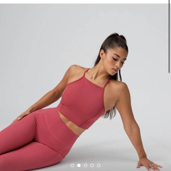 ❤️Buffbunny TerraCotta Ivy Crop Strappy Top/ Sporta Bra ❤️ Med, NWT 🔥 SOLD OUT - Picture 2 of 8